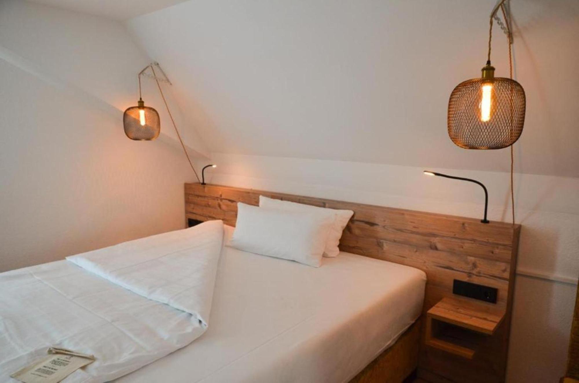 Gasthof Zum Ritter - A Cozy Historical Landmark Ulma Esterno foto